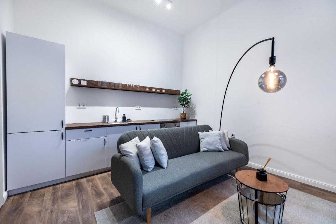 Stylish Central Apartment Budapest Exterior photo